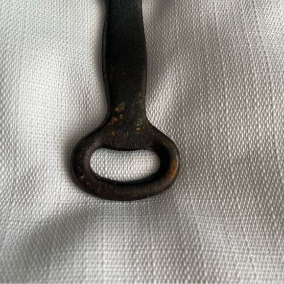 Vintage Metal Bottle Opener - Picture 4 of 5